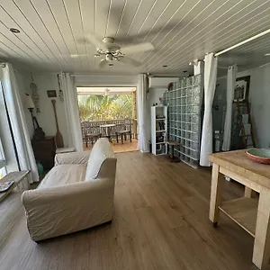  Apartment Beach'nbarefoot Bahamas